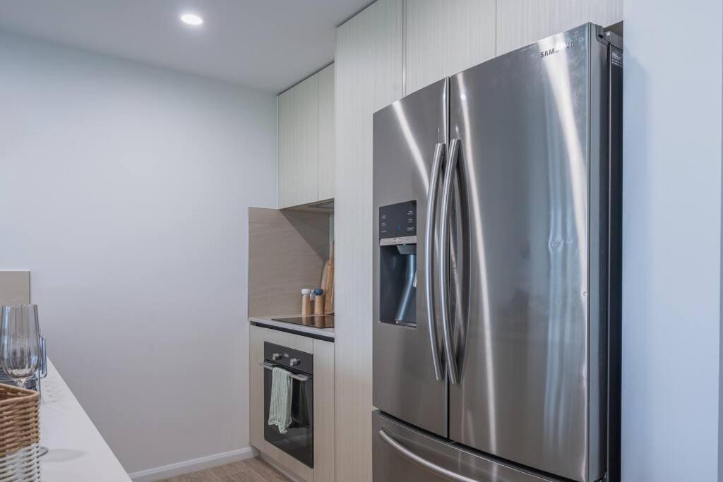 Lux Lakeside - Apartment