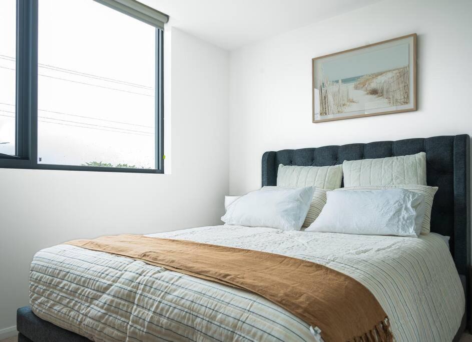 Lux Lakeside - Apartment